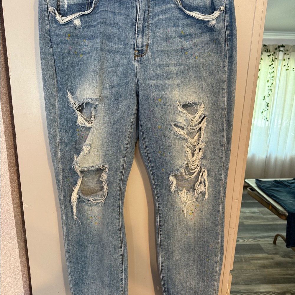 Judy Blue Distressed Light Blue Women's Jeans
